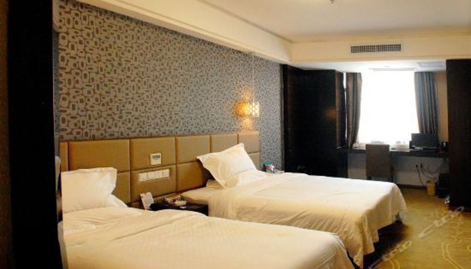 Chambre Business - Home Inn UP Huayi Selected Hotel