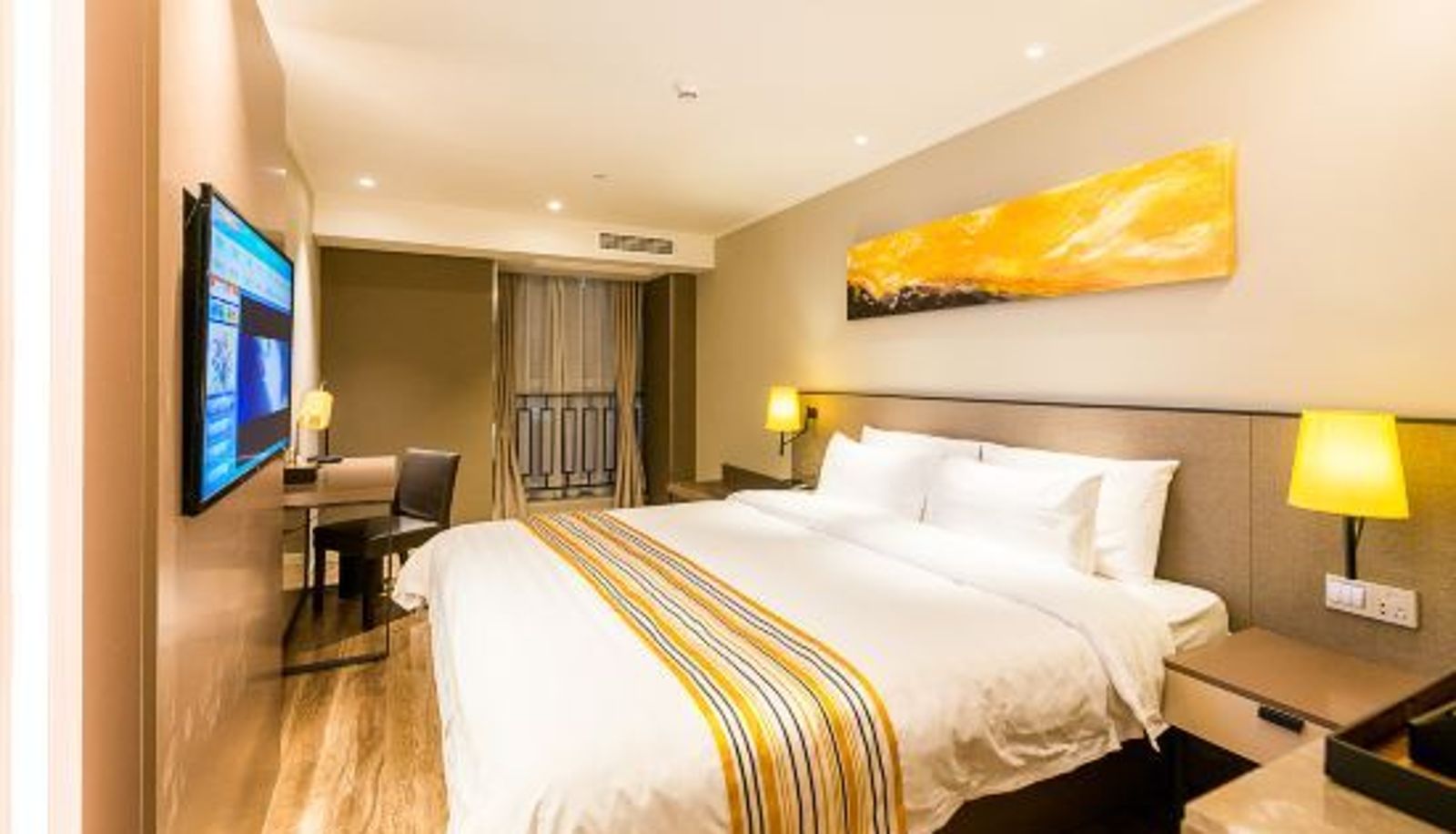 Business room - Home Inn Plus (Nanjing South Railway Station North Square Lvdi Zhichuang)