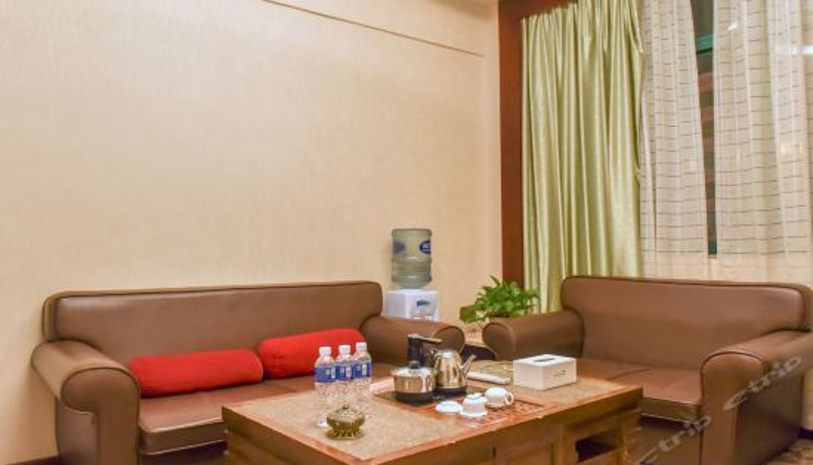 Suite - Deyuan Hotel