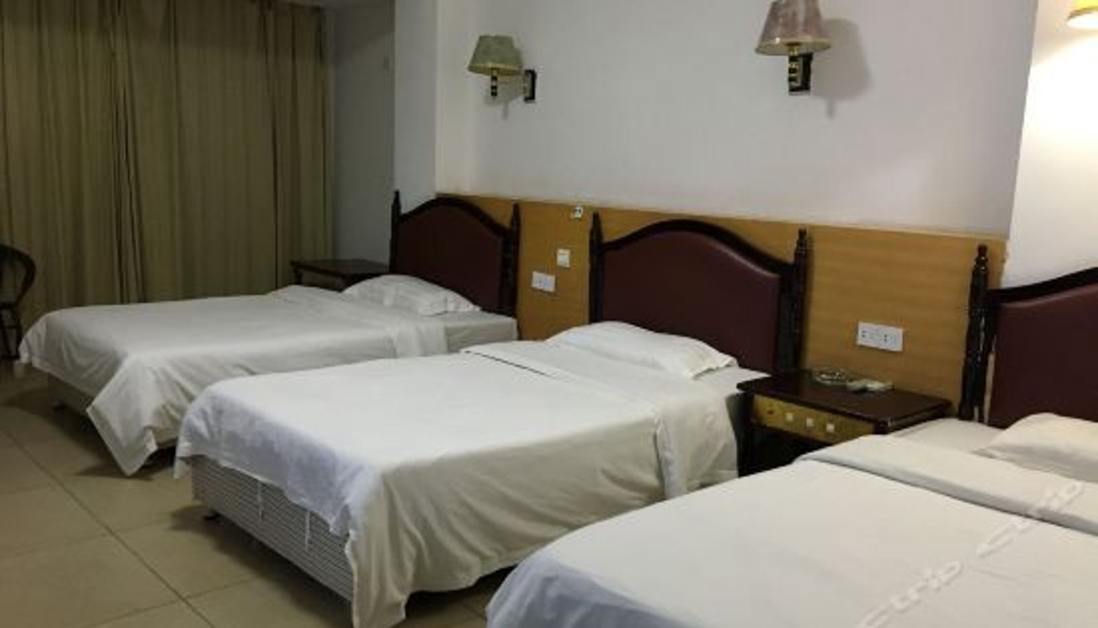 Tripla - Meiguan Hotel