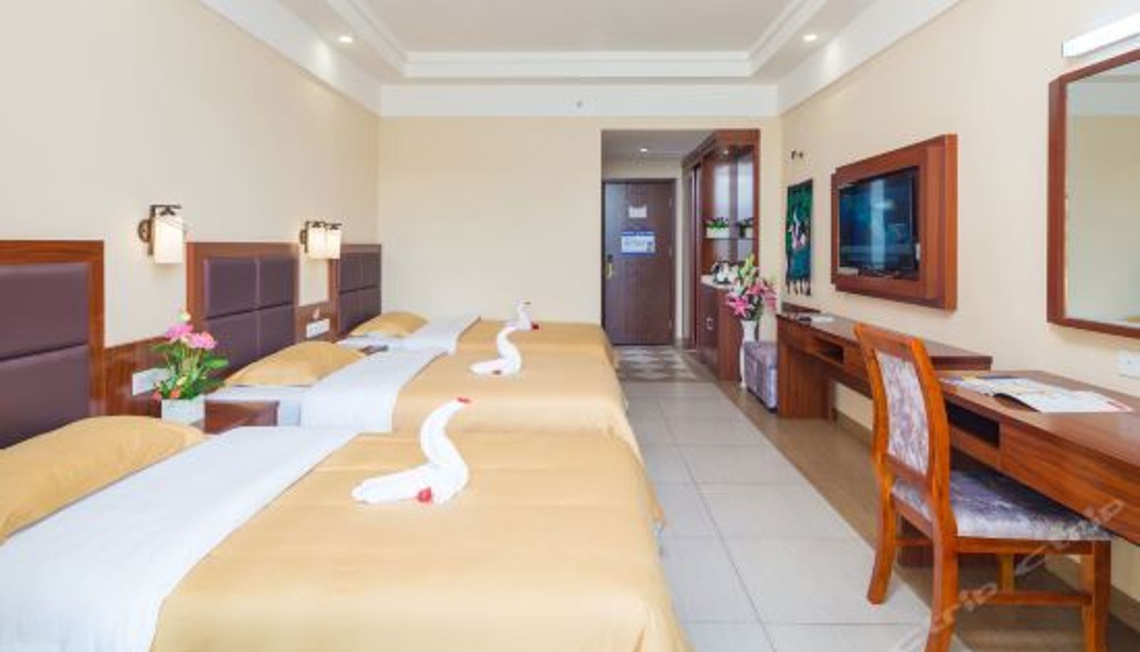 Triple room - Sanya Mango Sea View Hotel
