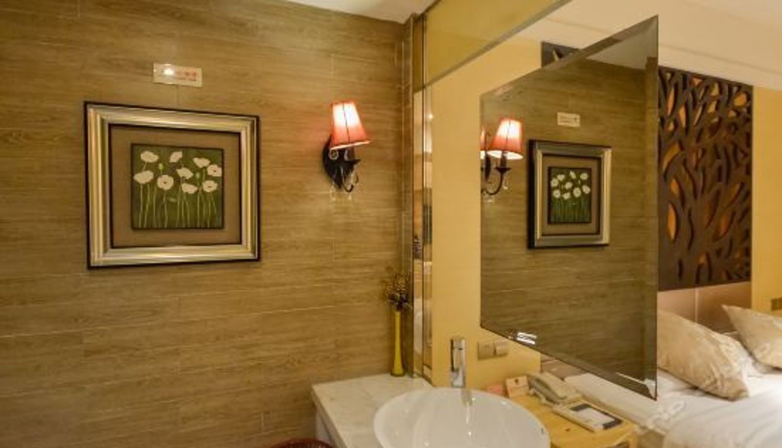 Vista interior - Vinisi Fashion Hotel