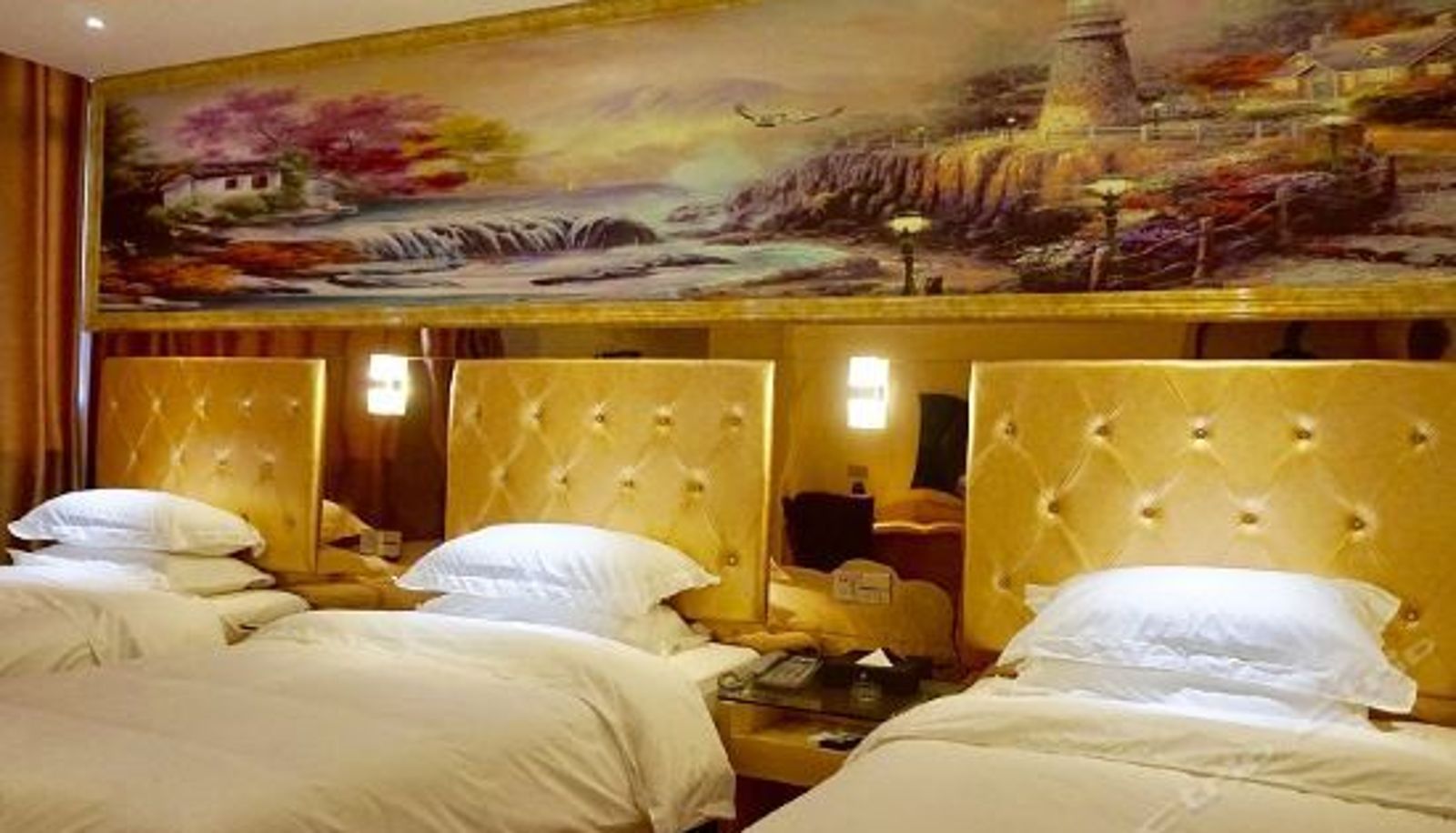 Tripla - Zhongying International Hotel
