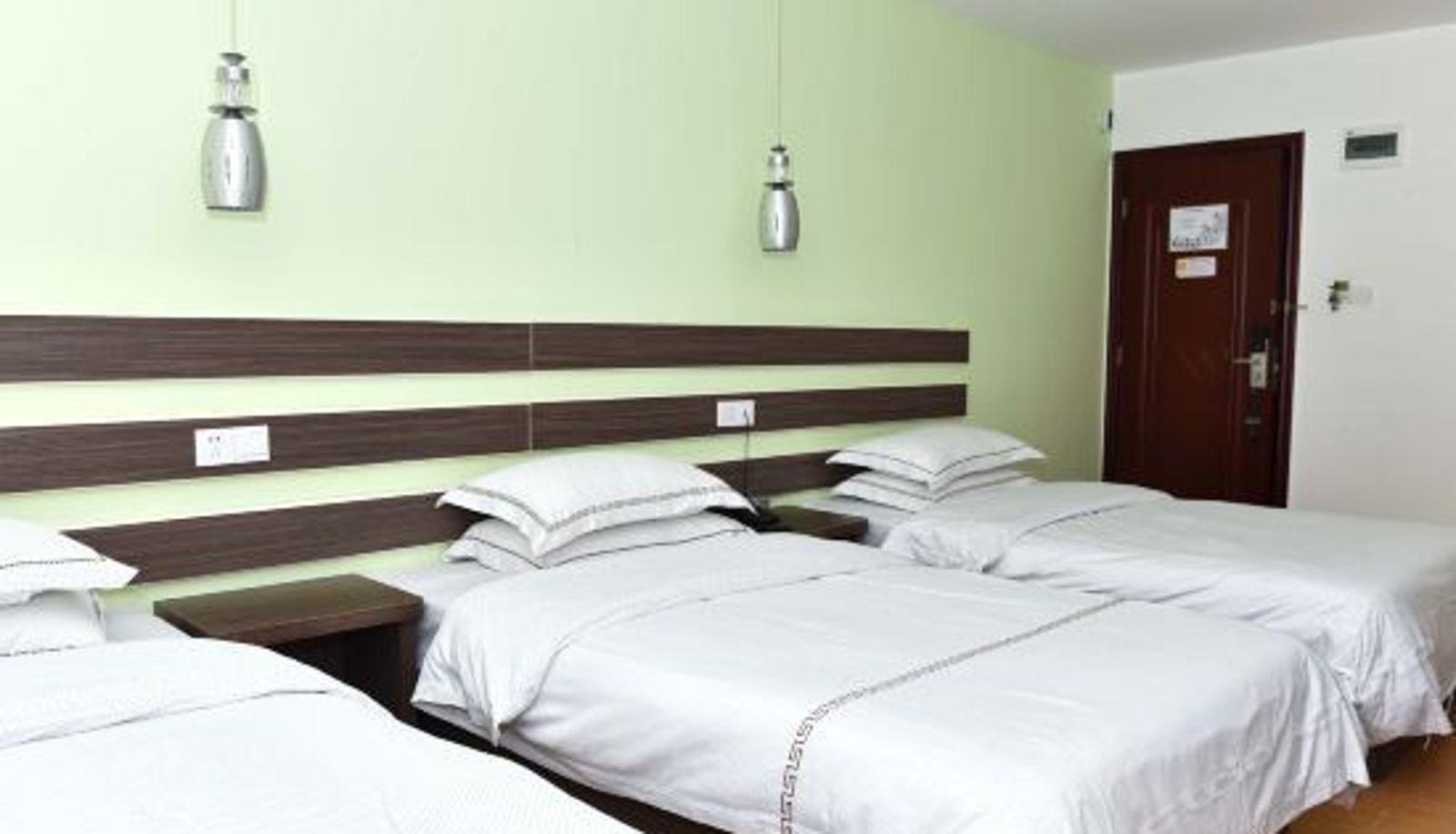 Dreibettzimmer - Yinhai Hotel