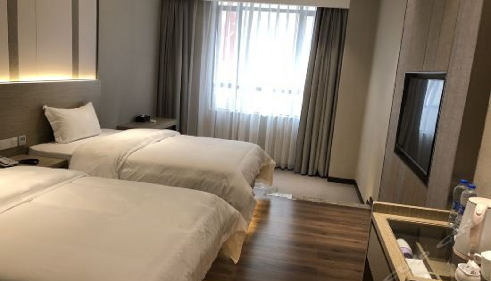 Camera superior - Zhouji Business Hotel