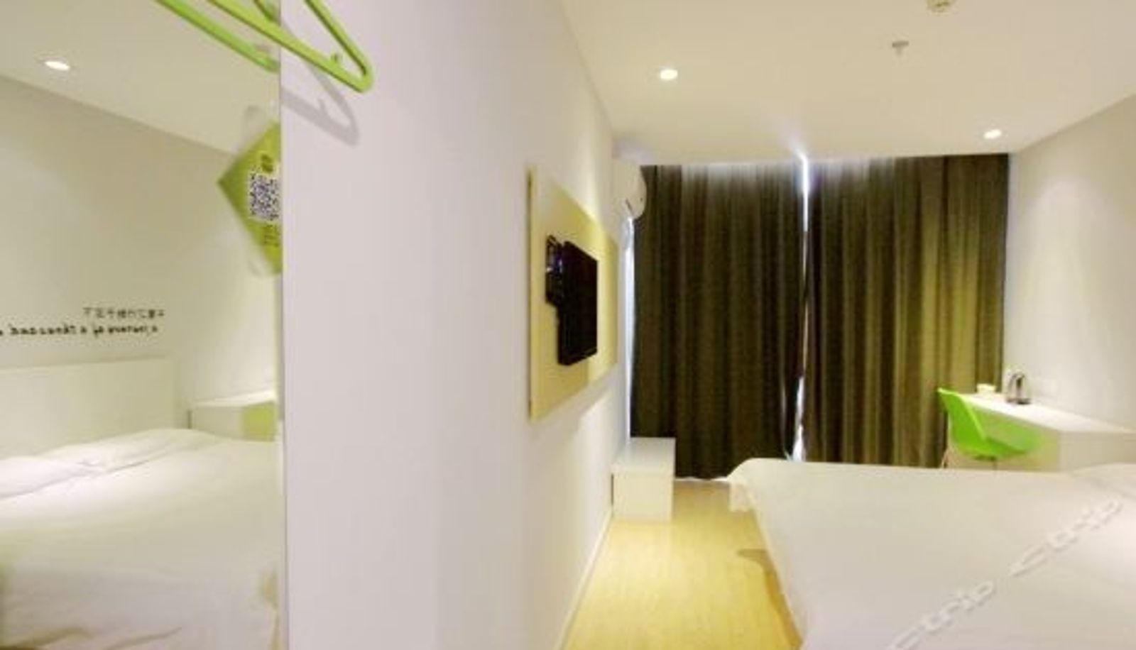 Chambre Business - Motel 168 (Qingdao Liuting Airport Zhengyang Middle Road Red Star Macalline)