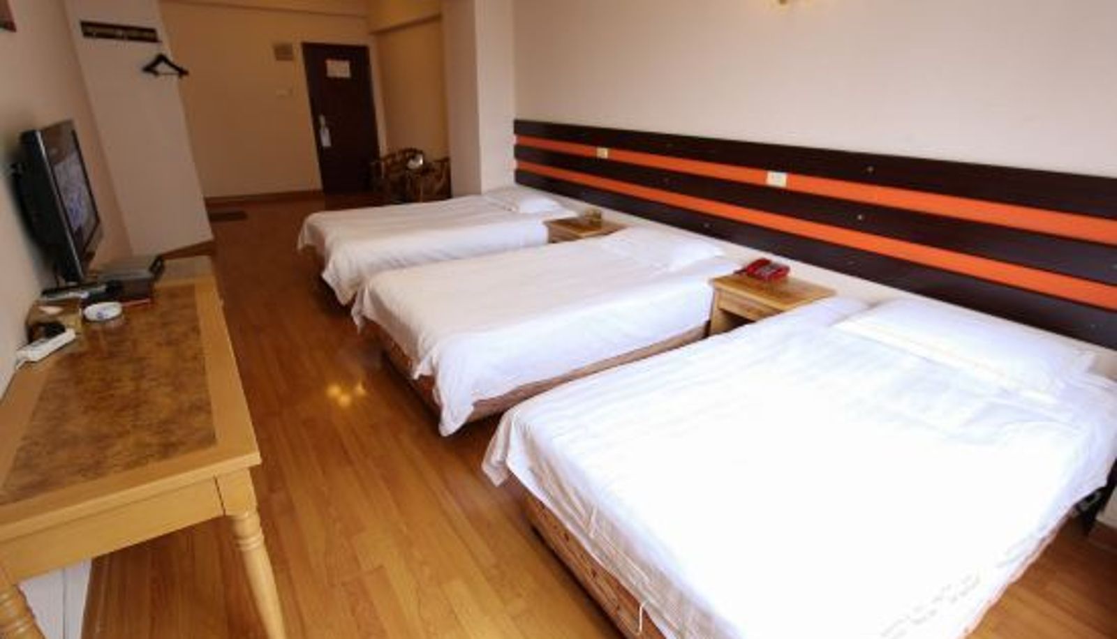 Dreibettzimmer - Jiahua Business Hotel