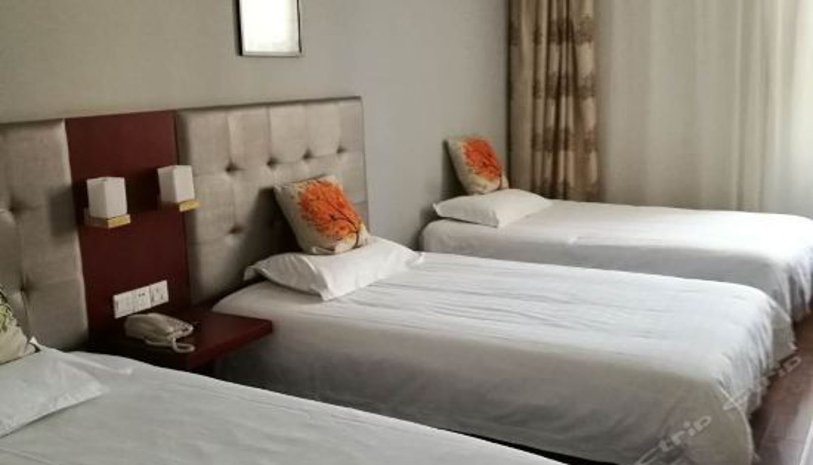 Dreibettzimmer - 连云港玥庭假日酒店