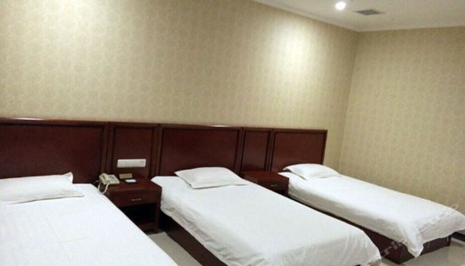 Dreibettzimmer - Jinyue Jiangnan Hotel
