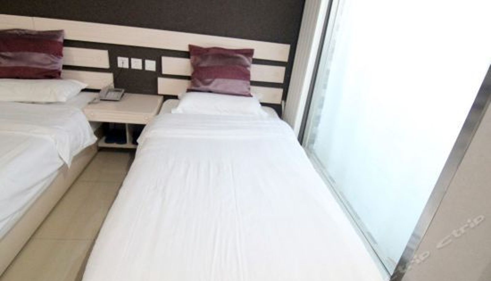 Dreibettzimmer - Auchan Express Hotel