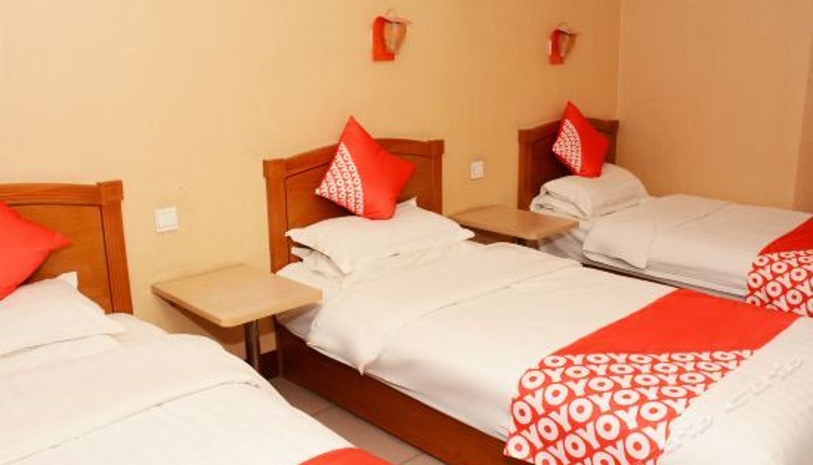 Dreibettzimmer - Jinxiu Qiancheng Hotel