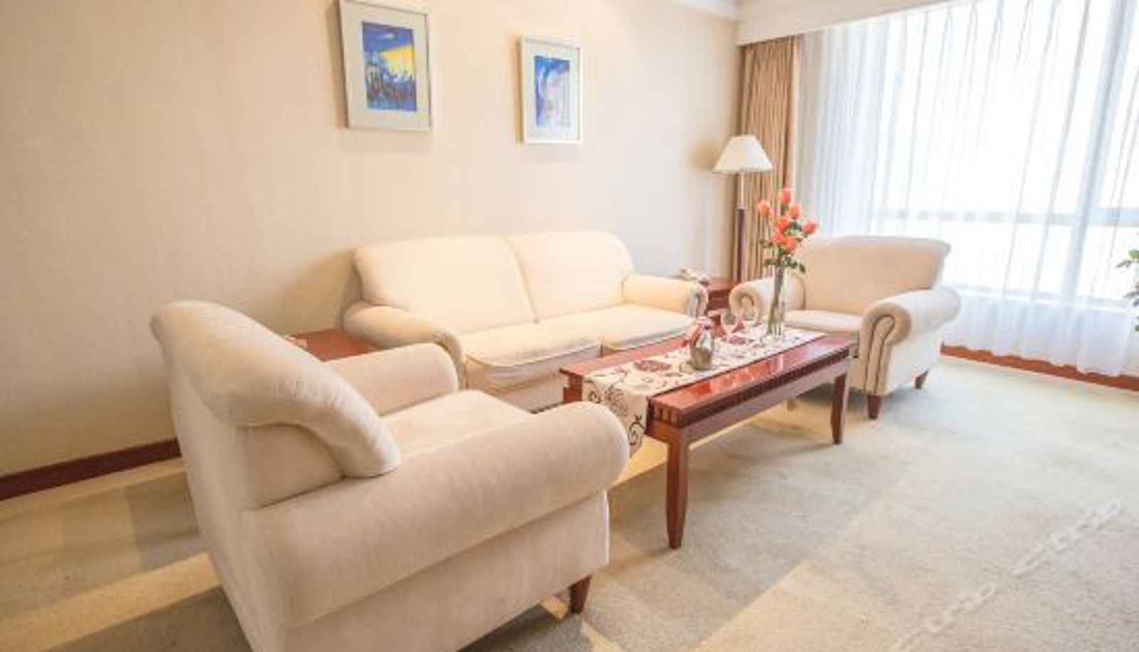 Suite - Tian Bao International Hotel