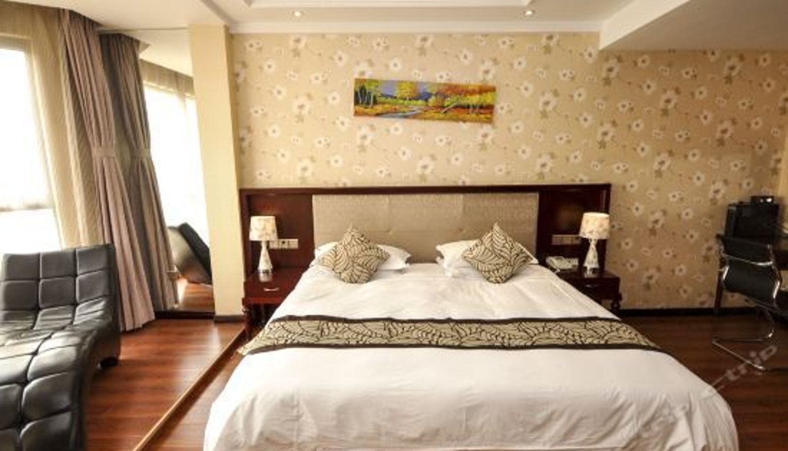 Camera business - Xi Xi Holiday Hotel