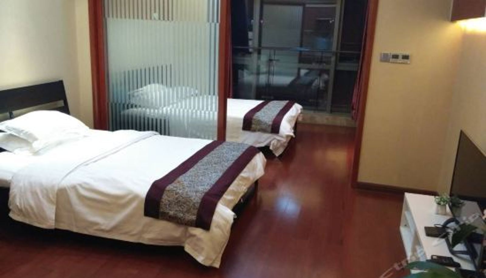 Business room - Jinling Times Apartment
