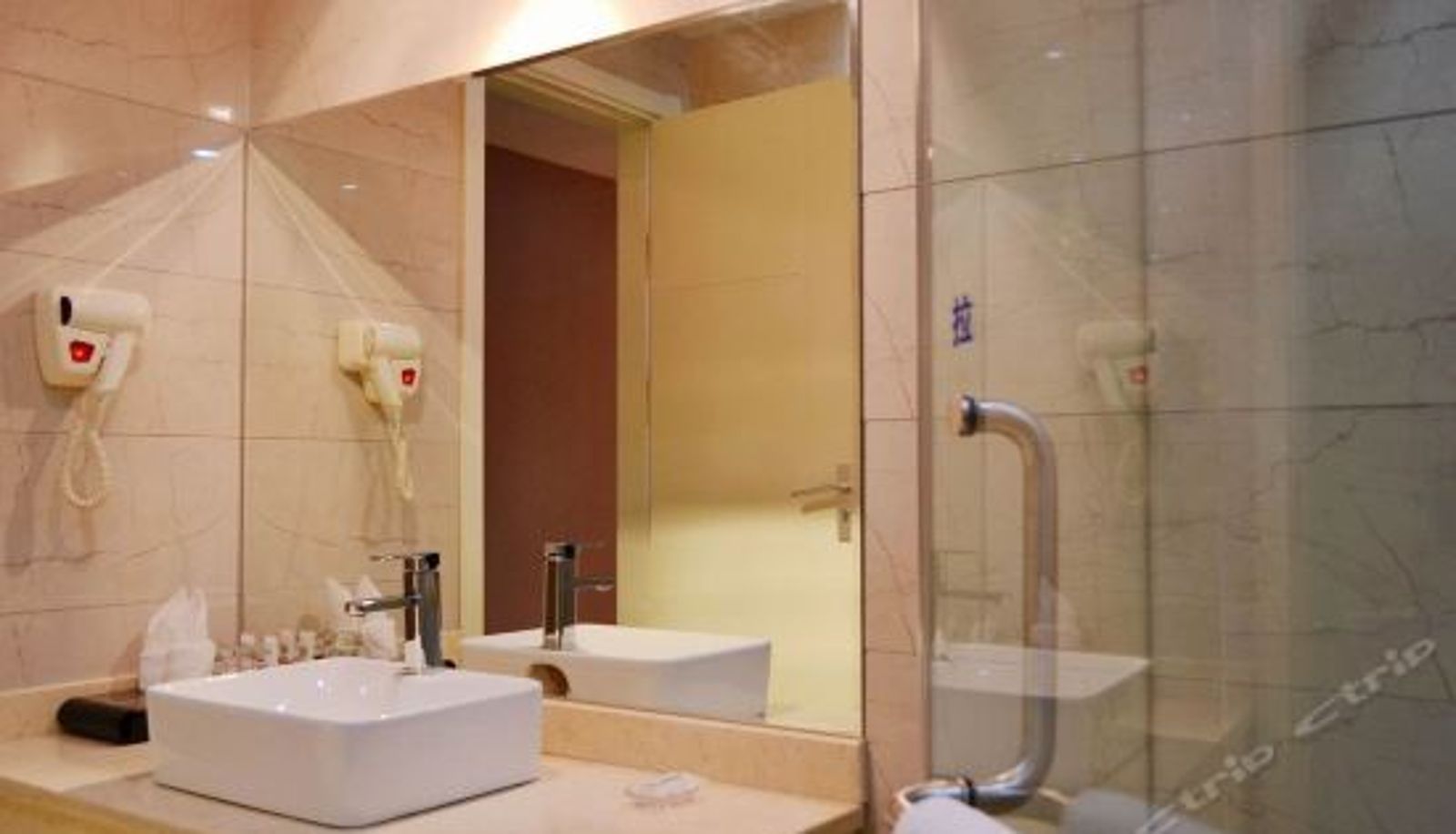 Interior view - omiro hotel