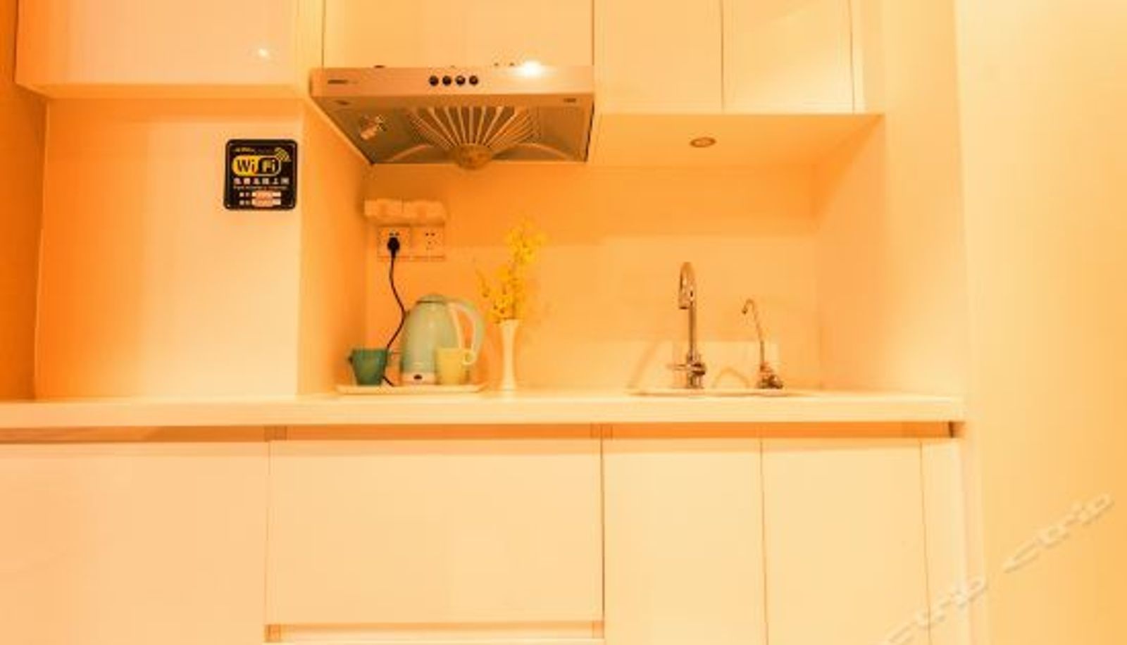Camera business - Mango Crystal Boutique Apartment Hotel