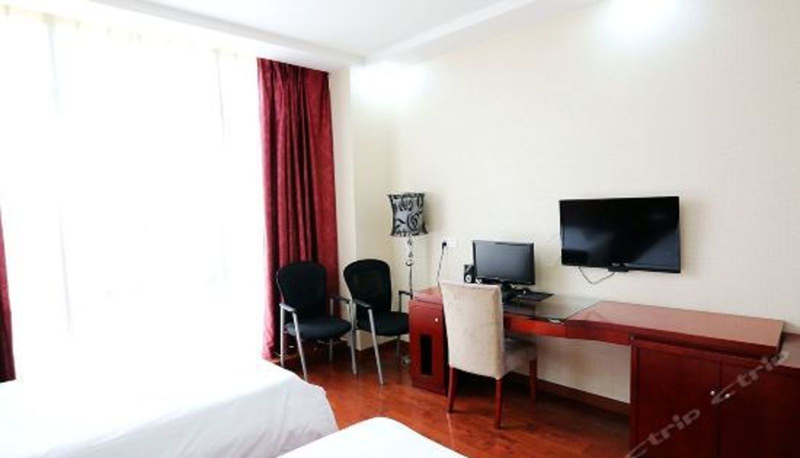 Dreibettzimmer - Dongfu Hotel