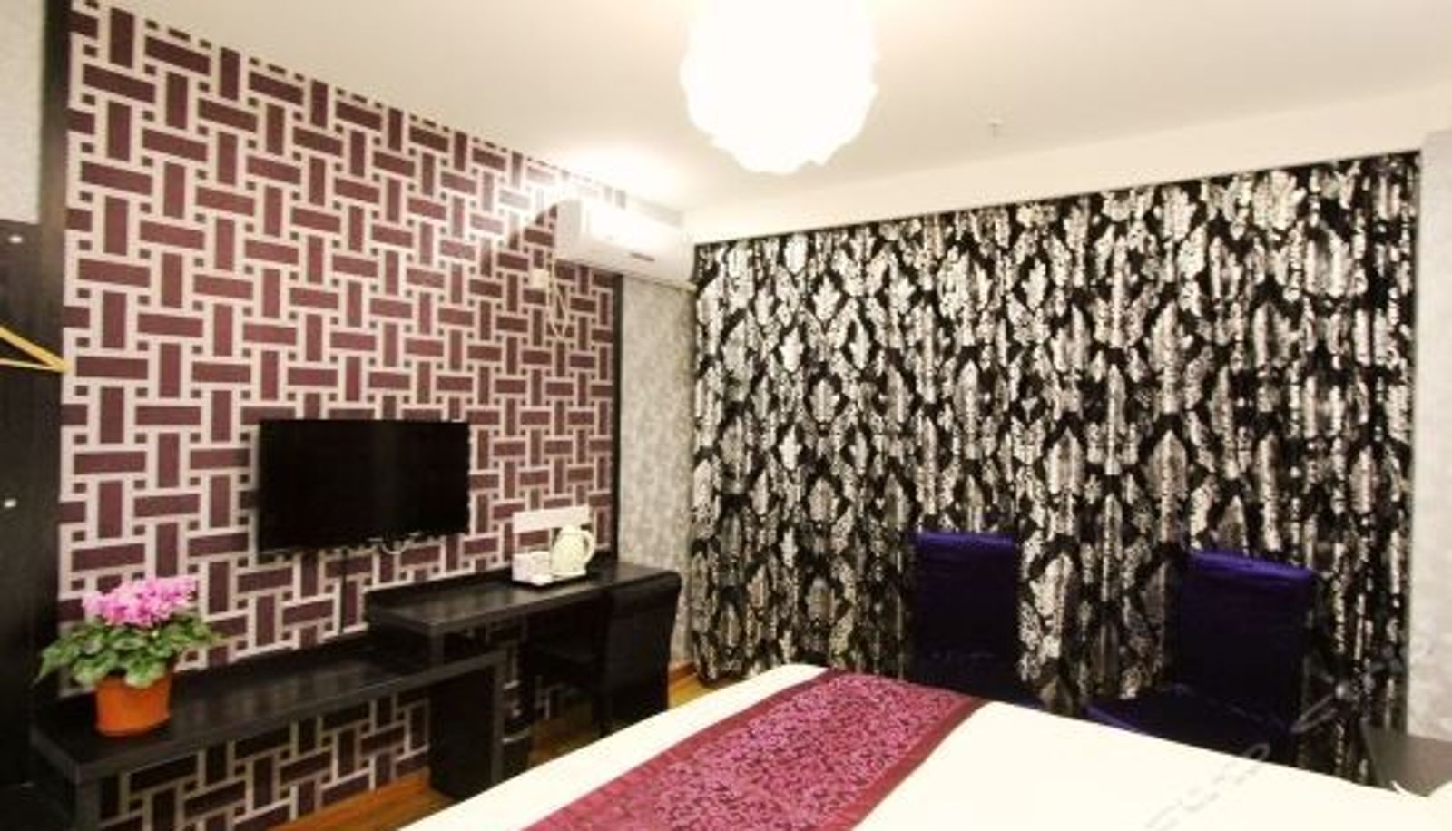 Business-kamer - City 118 (Qingdao Exhibition Center Hai'er Road)