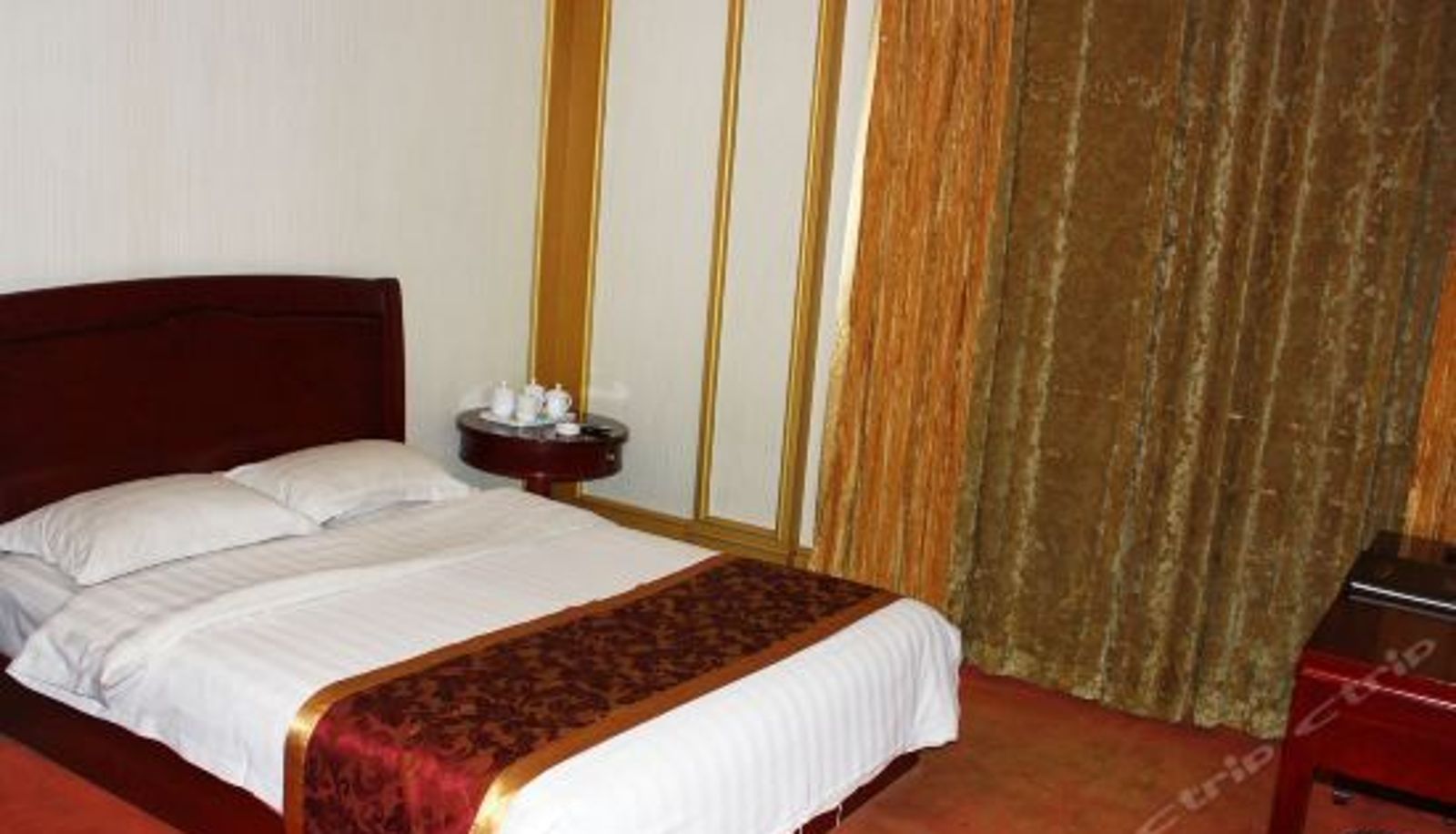 Suite - Yingcheng Business Hotel