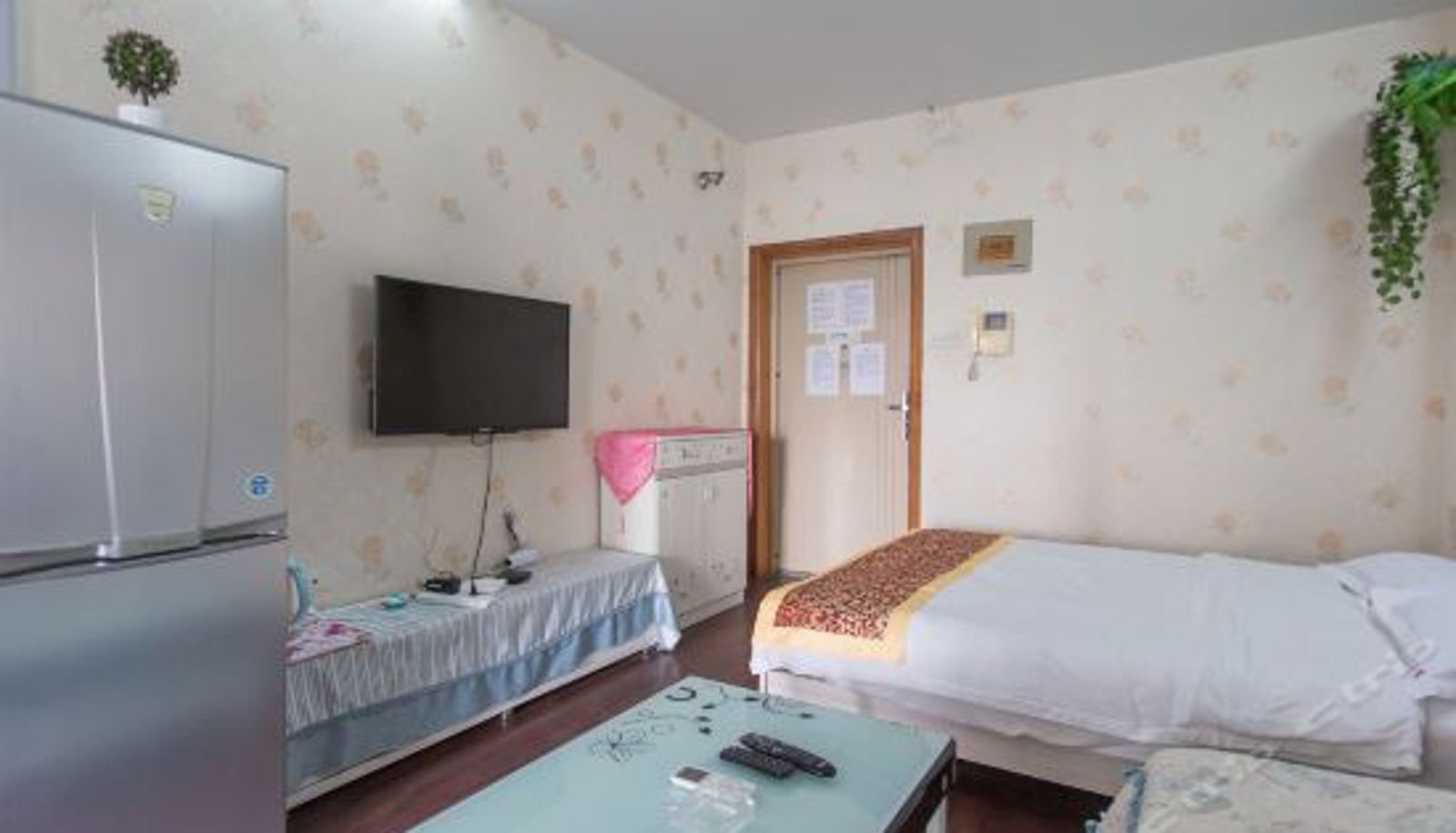 Chambre triple - Yaxuan Apartment Hotel (Jiefangbei Riyueguang)