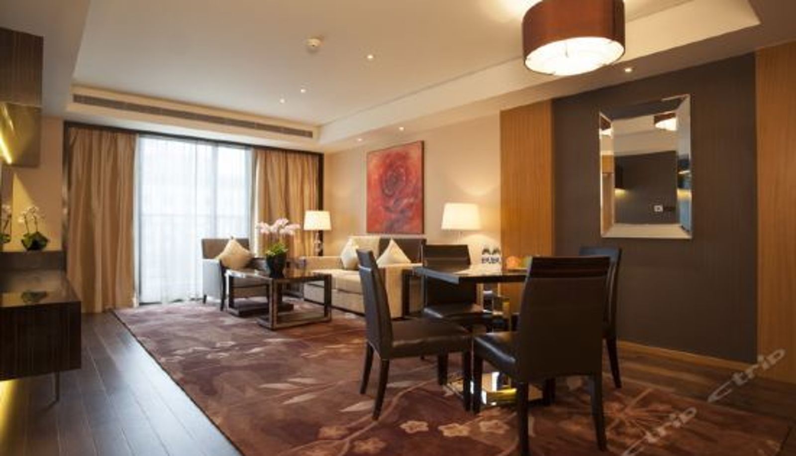 Suite - Lee Garden Service Apartments