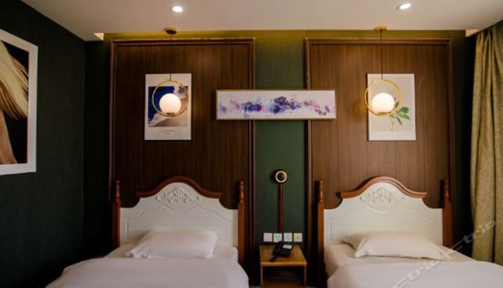 Camera business - Yuyi Hotel