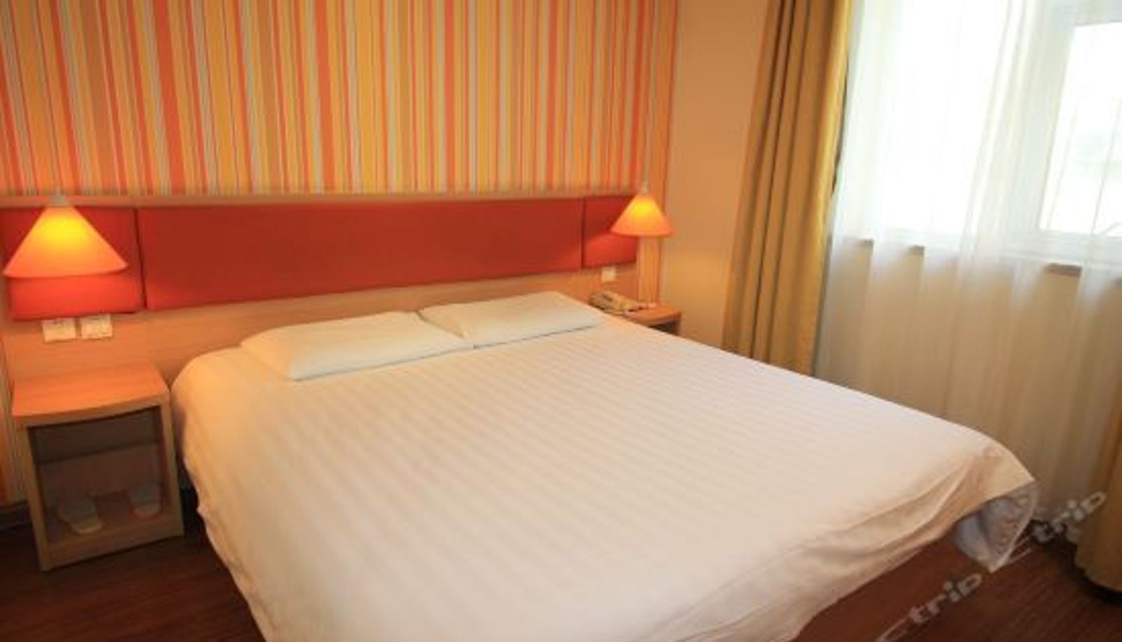 Pokój typu business - Home Inn (Chaoyang Street Branch of Yantai high speed railway station)
