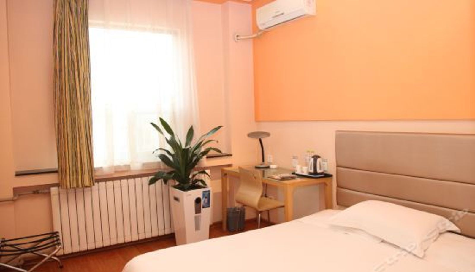 Business-kamer - Ginza Grand Hotel(Yantai South Street Railway Station Store)