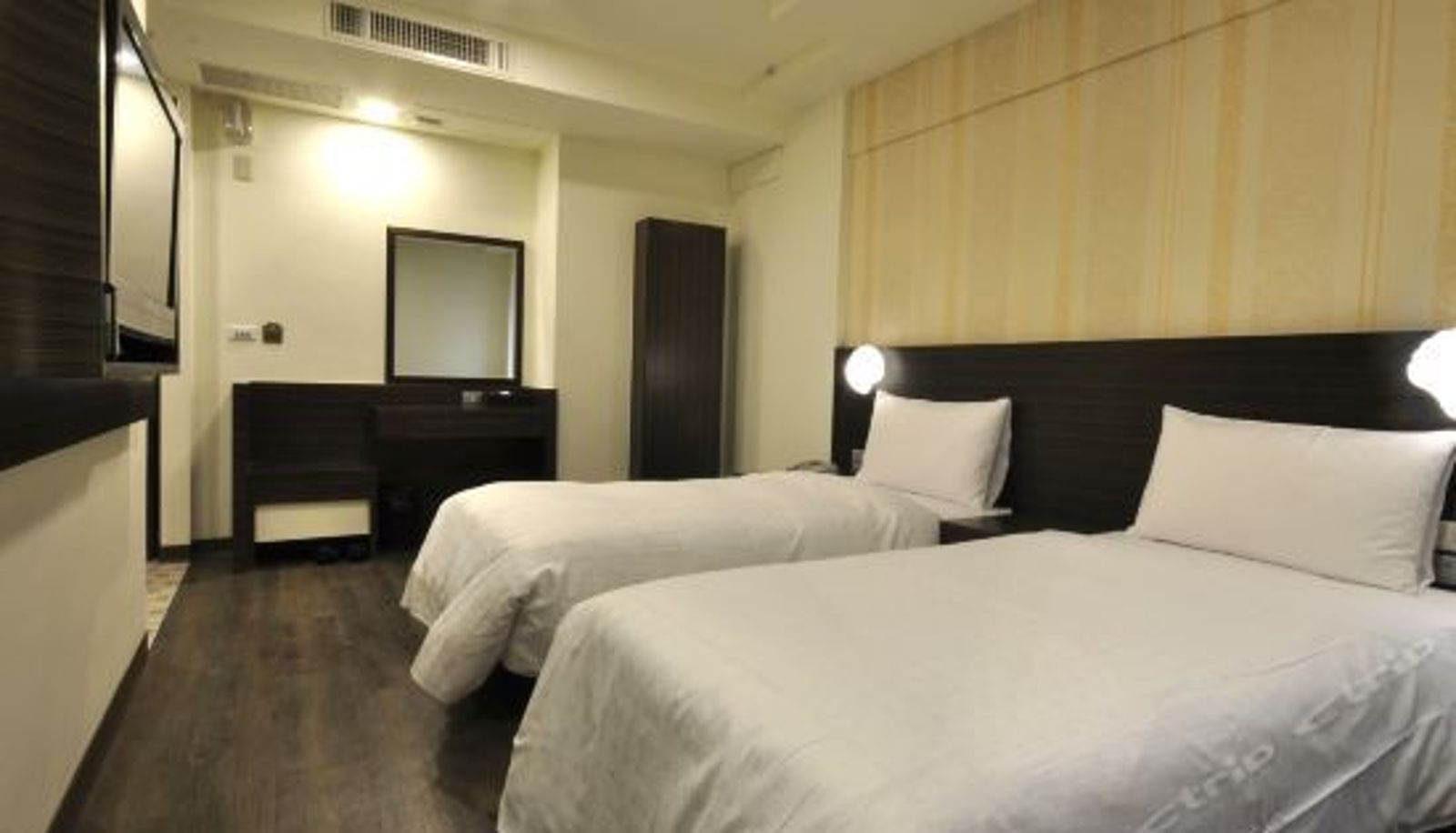 Standard room - 鲔鱼家族饭店-盐埕馆