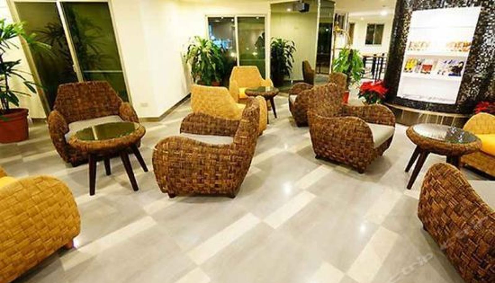 Recepcja - Howard Beach Resort Green Bay