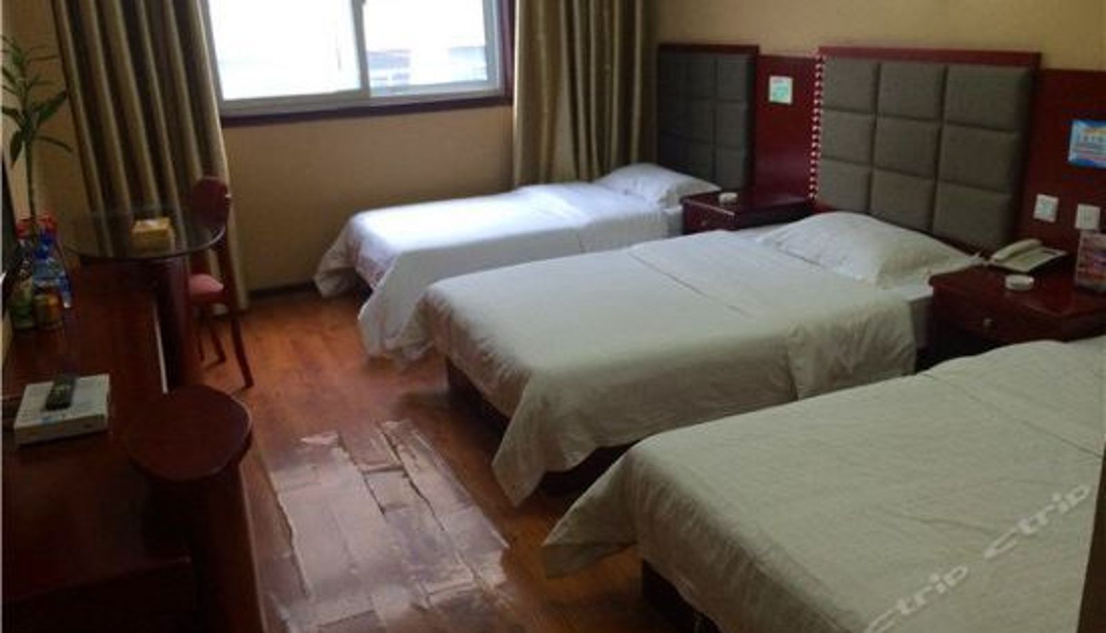 Dreibettzimmer - 平顶山碧水湾温泉酒店
