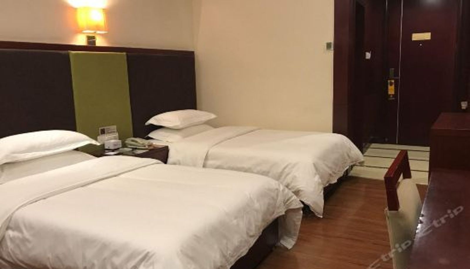 Business-Zimmer - 精途酒店(阳江市政府店)(原海逸酒店)