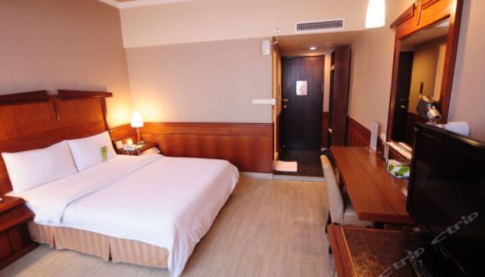 Business-kamer - 康桥商旅(高雄五甲馆)