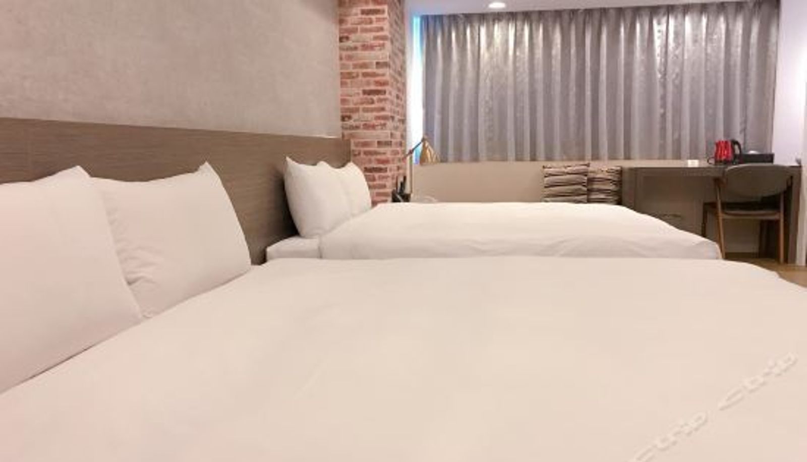 Habitación familiar - 台中十兴商旅-夏日航栈
