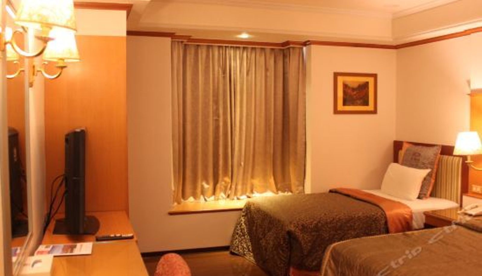 Business room - 桃园比佛利商务汽车旅馆