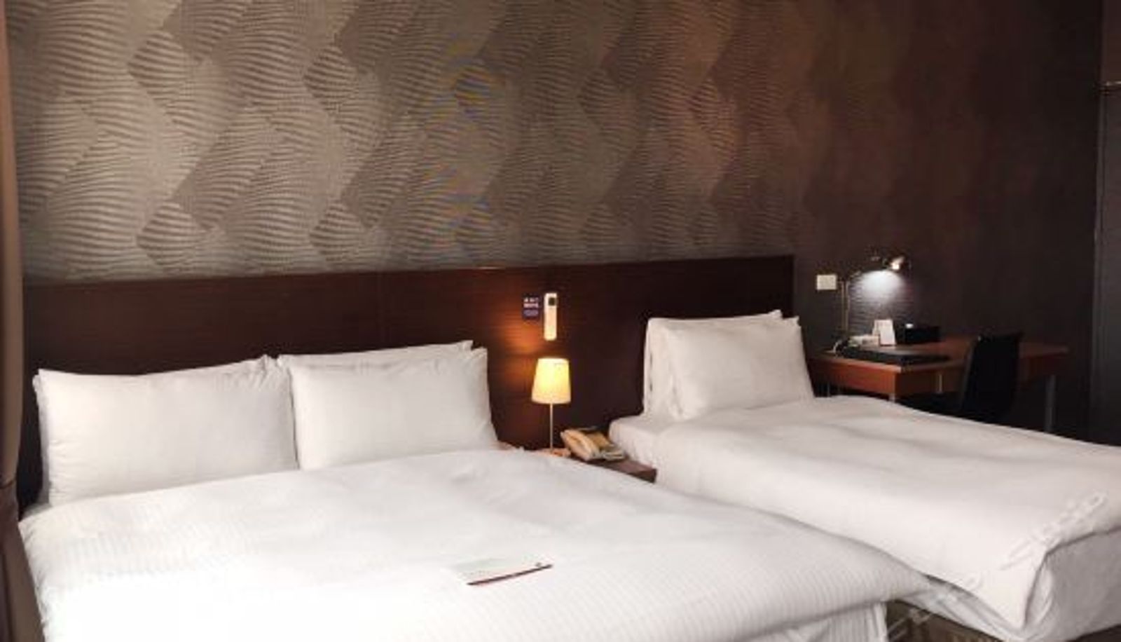 Business room - 台中逢甲拓程商旅