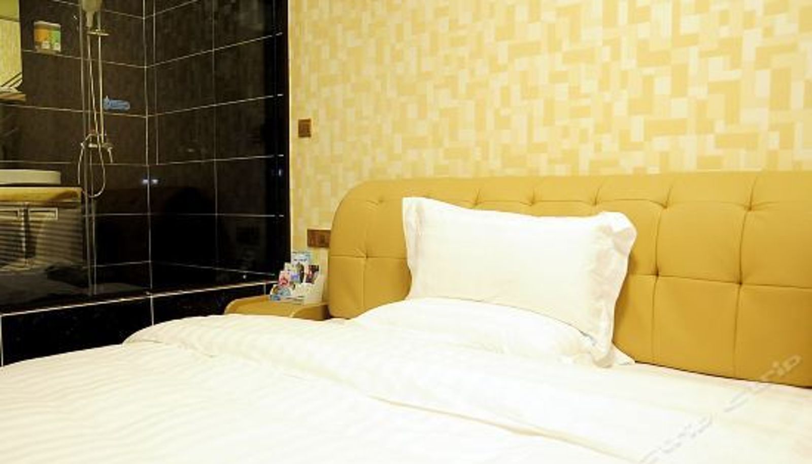 Camera standard - Anlian Garden Hotel