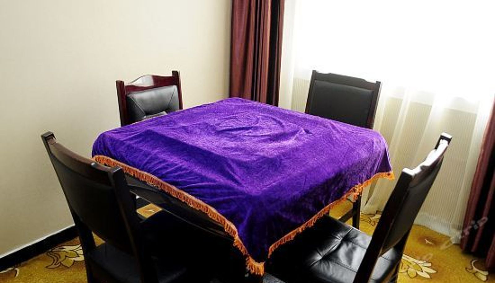 Suite - Grid Company Training Hotel