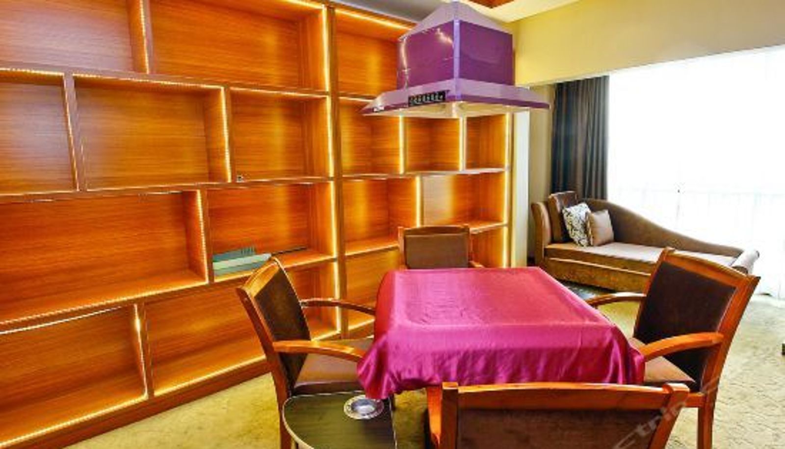 Suite - Yinchi Business Hotel