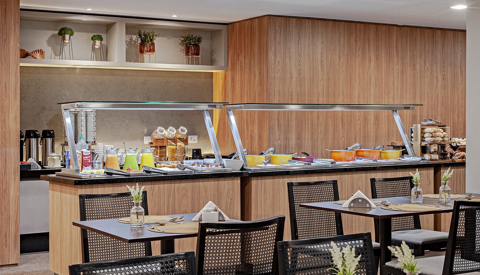 Buffet - Slaviero Hotel Curitiba Aeroporto