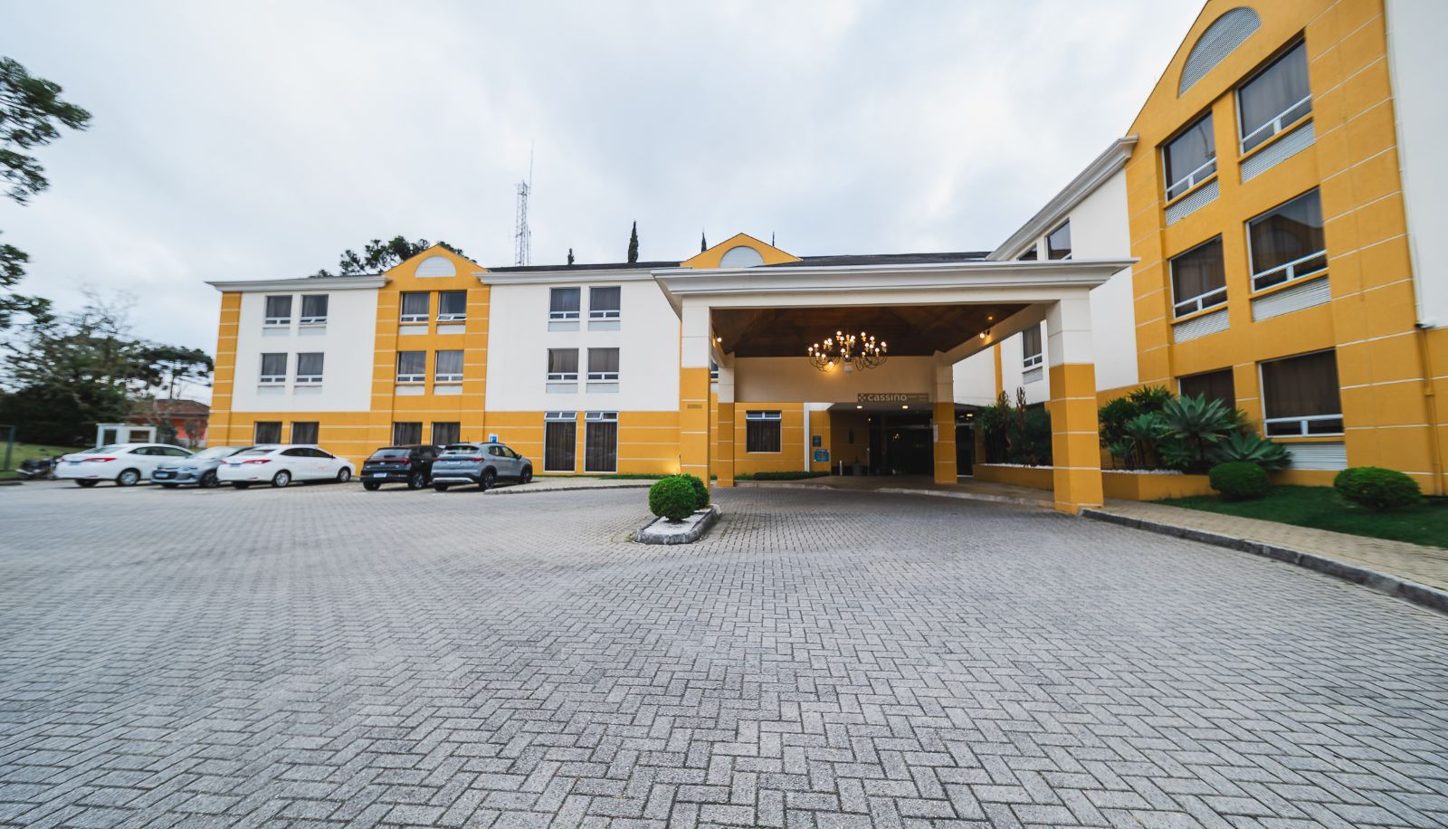 Area esterna dell'hotel - Cassino Tower Curitiba Aeroporto