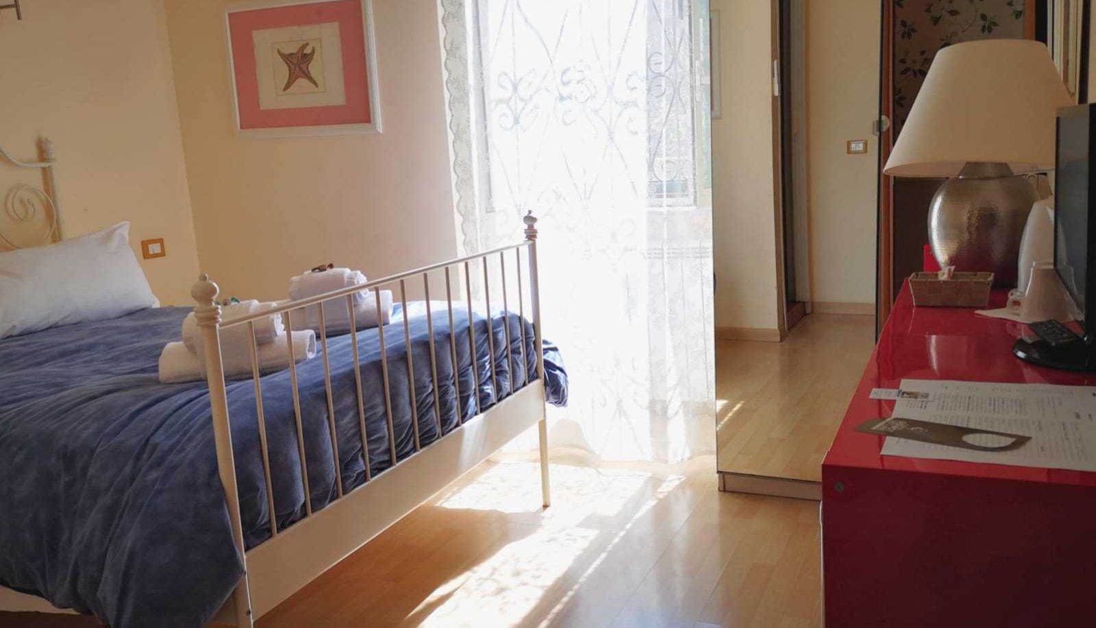 Standard room (double) - Relais Villa Fiorelli