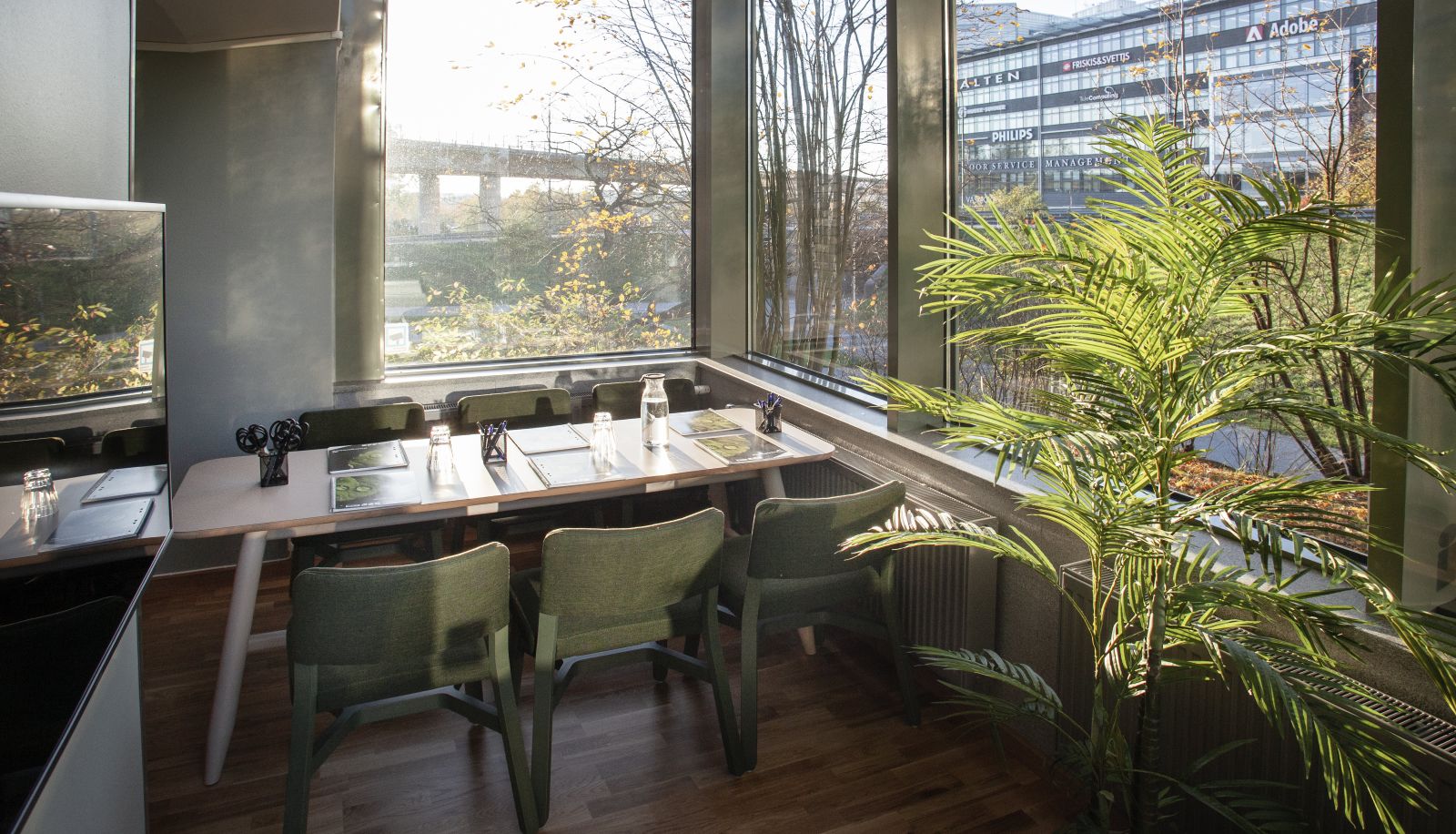 Meeting room - The Studio Hotel