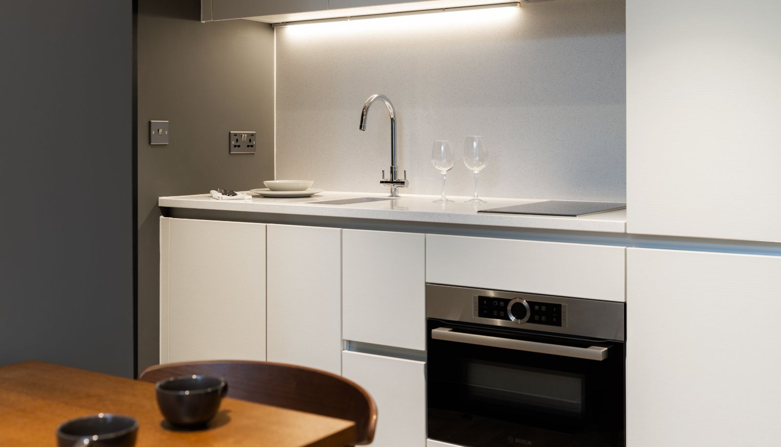 Keuken in de kamer - The Gate