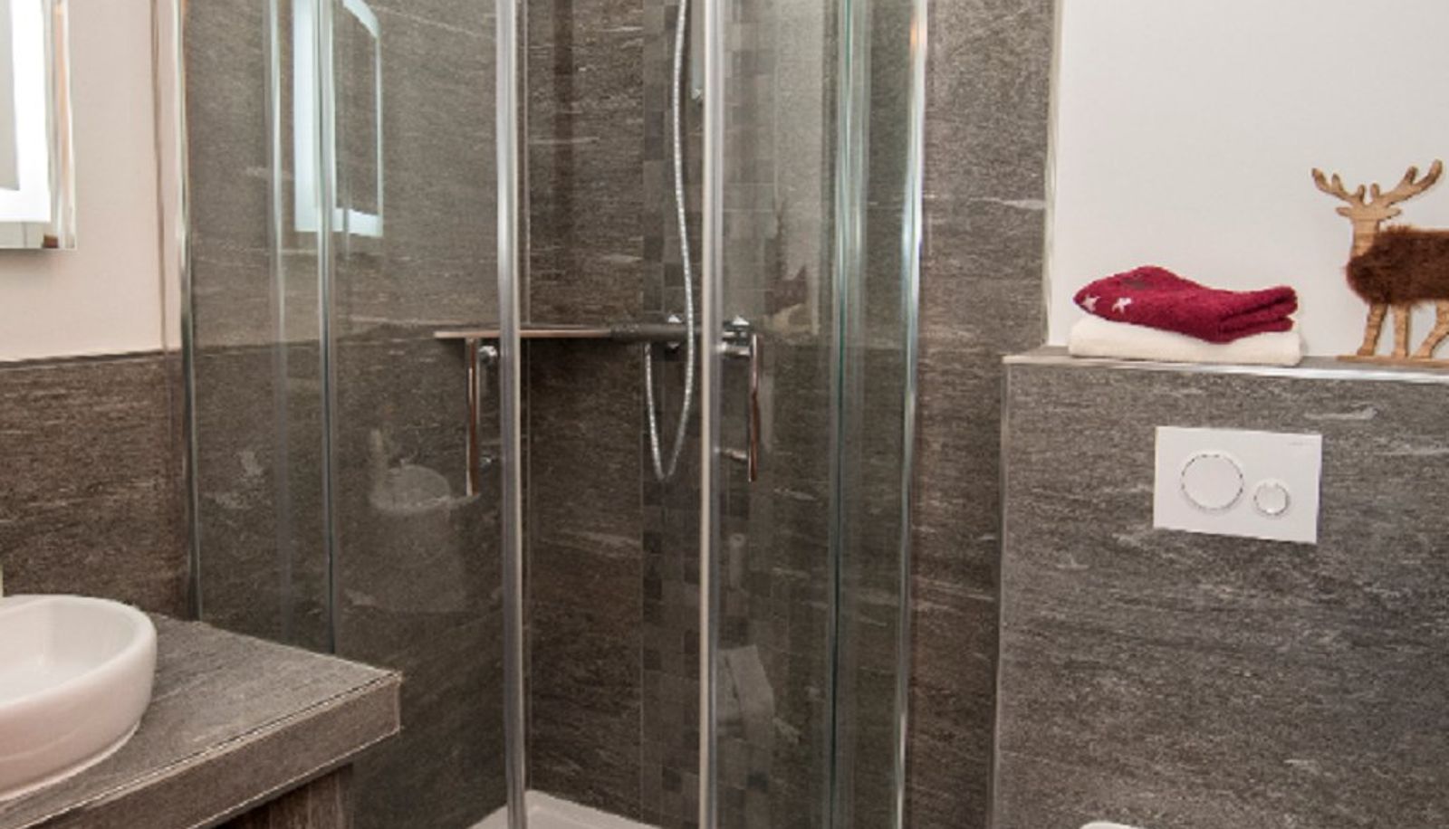 Badezimmer - Hotel Hirschhausen