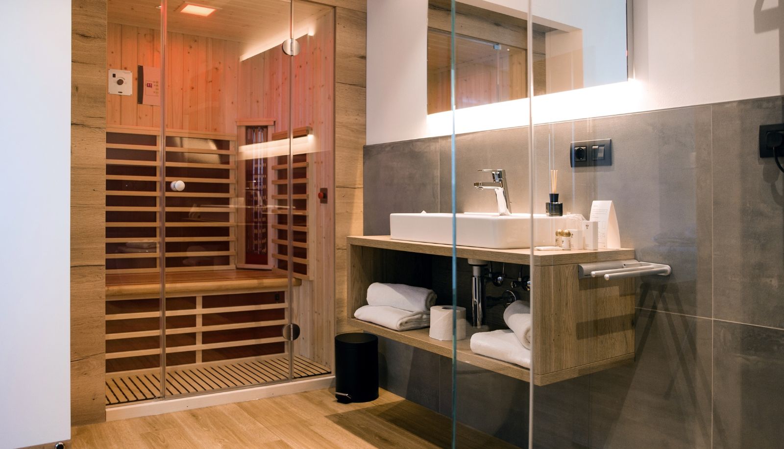 Bathroom - PATRIX Hotel