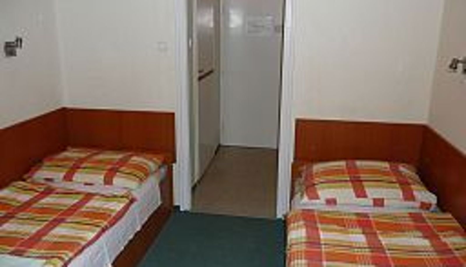 Room - Touring