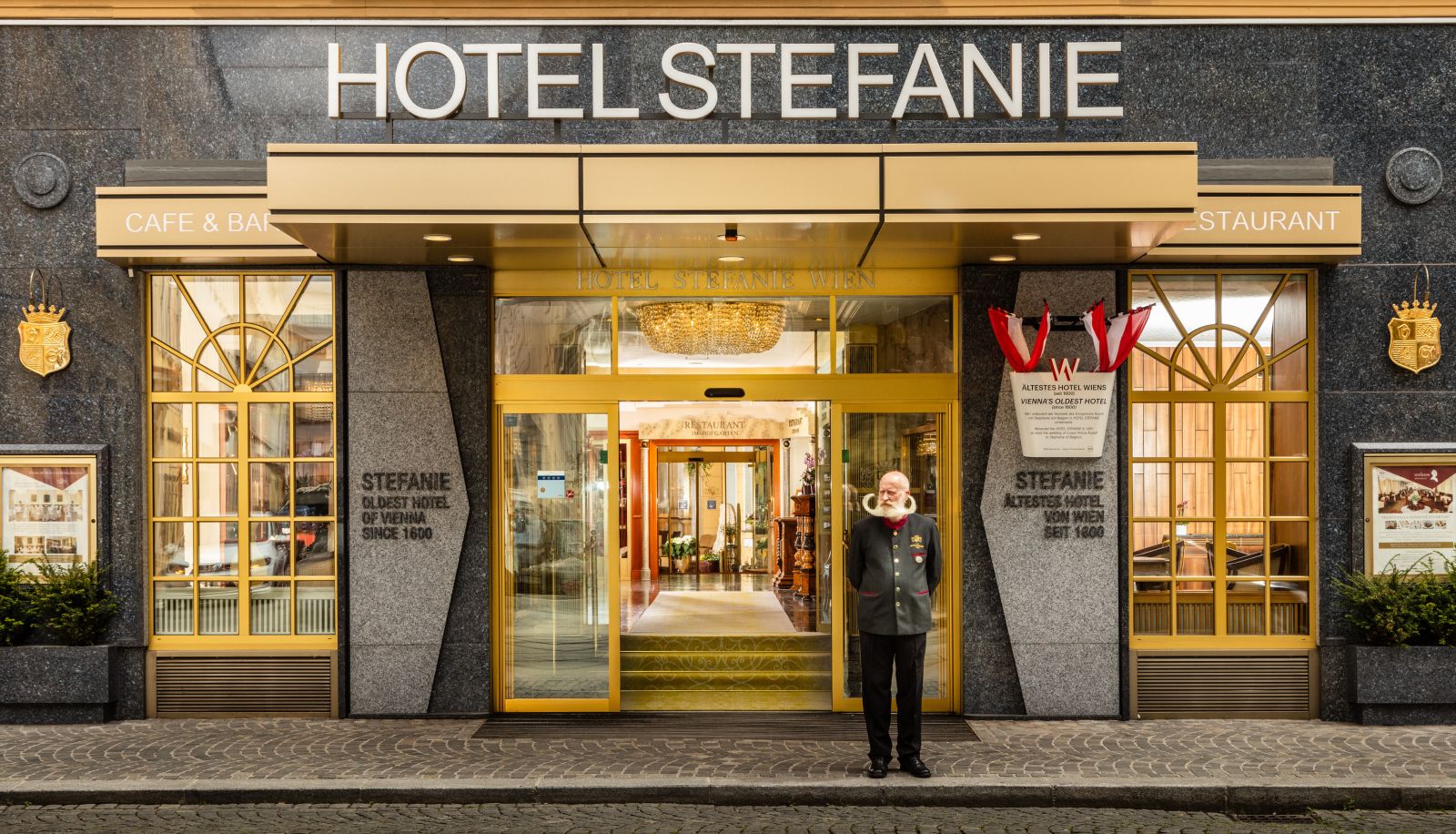 Zewnętrzna część hotelu - Stefanie