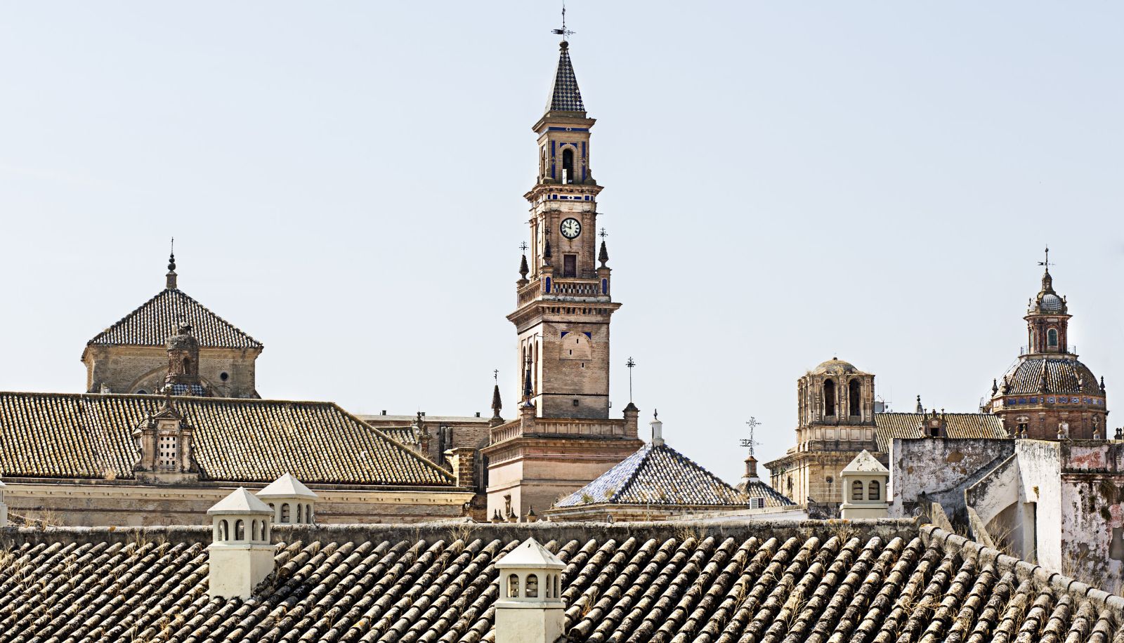 Surrounding - Alcázar de la Reina