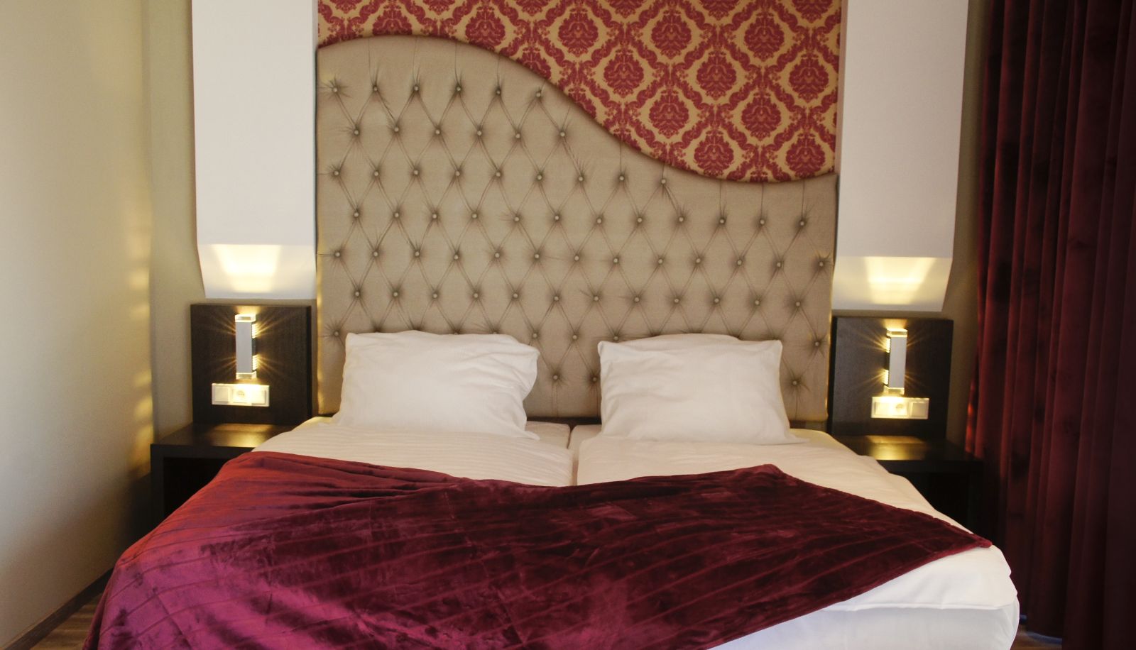 Standardzimmer (Doppel) - Hotel Athen Kelsterbach